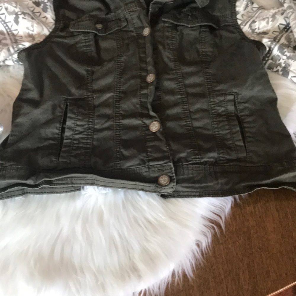 Jacket - Picture 6 of 7